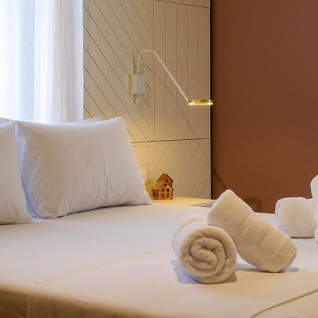 Blueblood - The Rooms Kalamata Extérieur photo