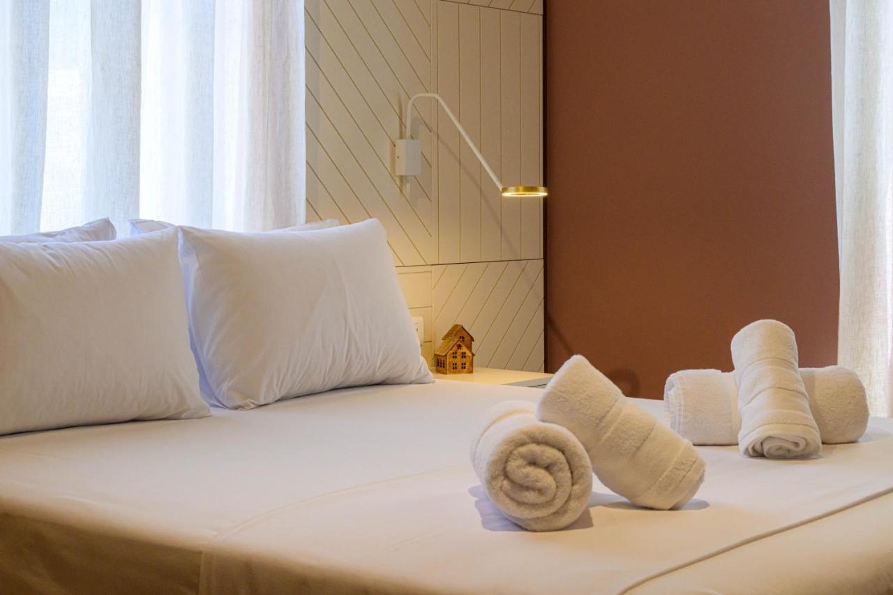 Blueblood - The Rooms Kalamata Extérieur photo