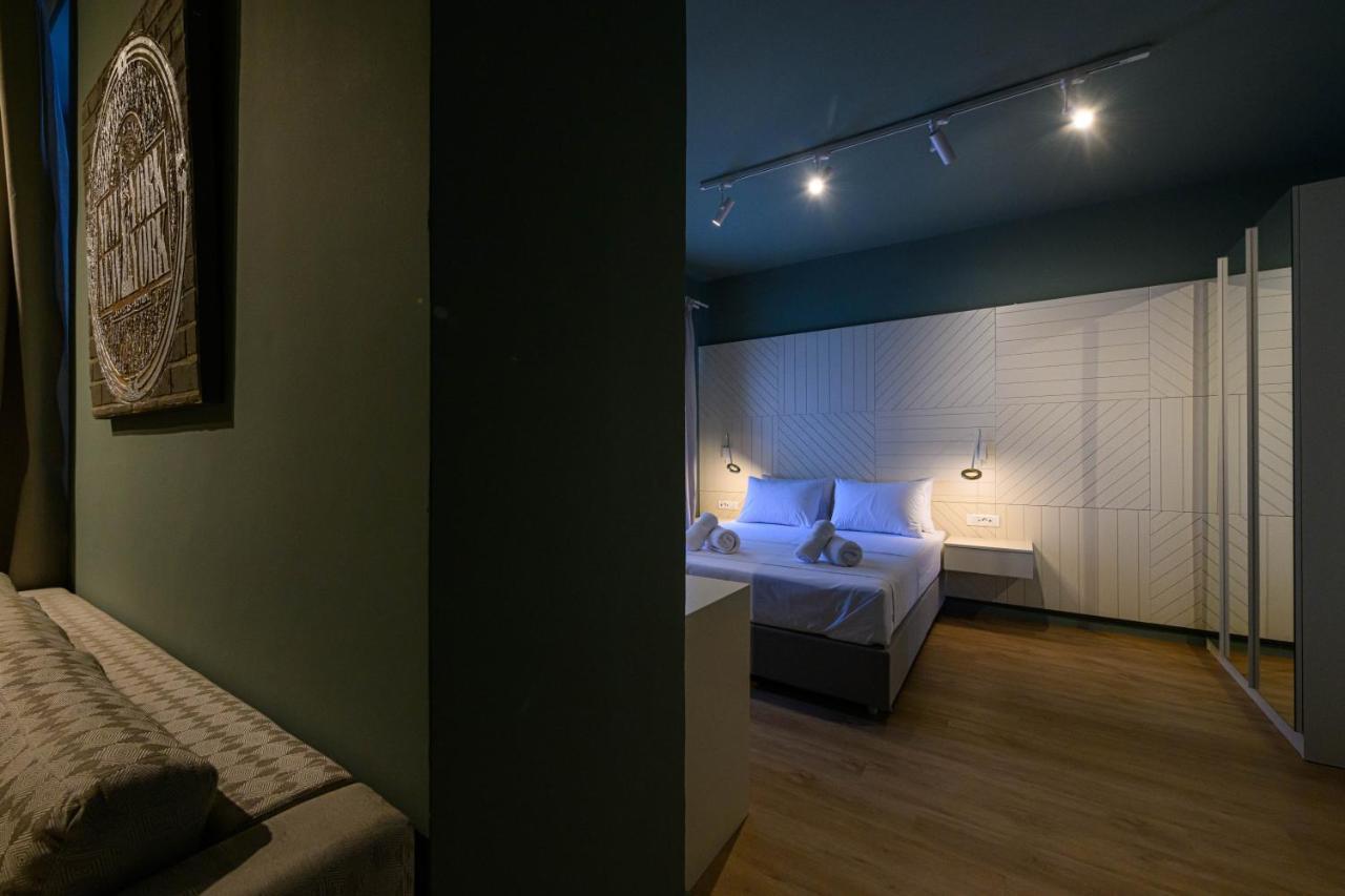 Blueblood - The Rooms Kalamata Extérieur photo