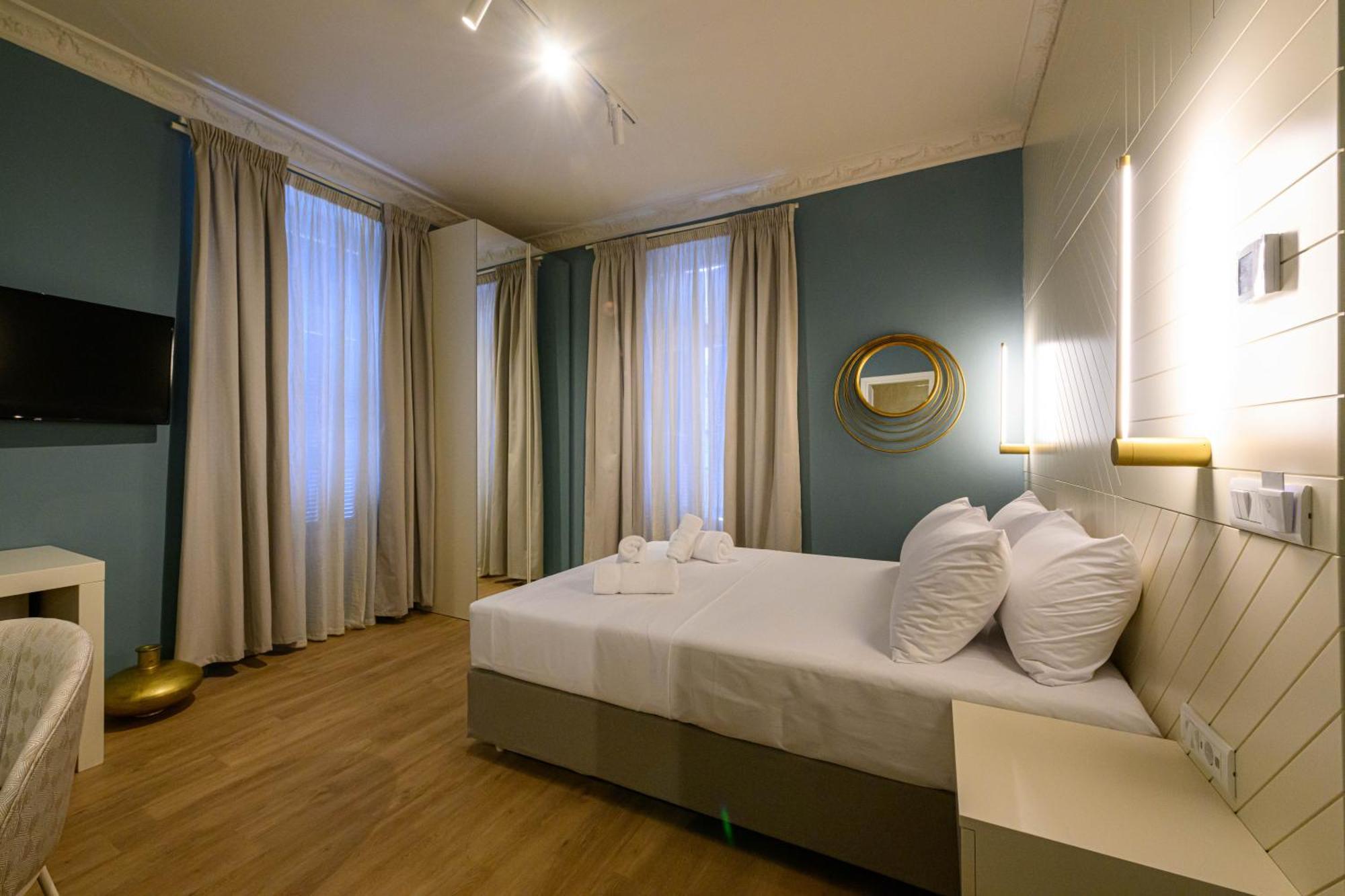 Blueblood - The Rooms Kalamata Extérieur photo